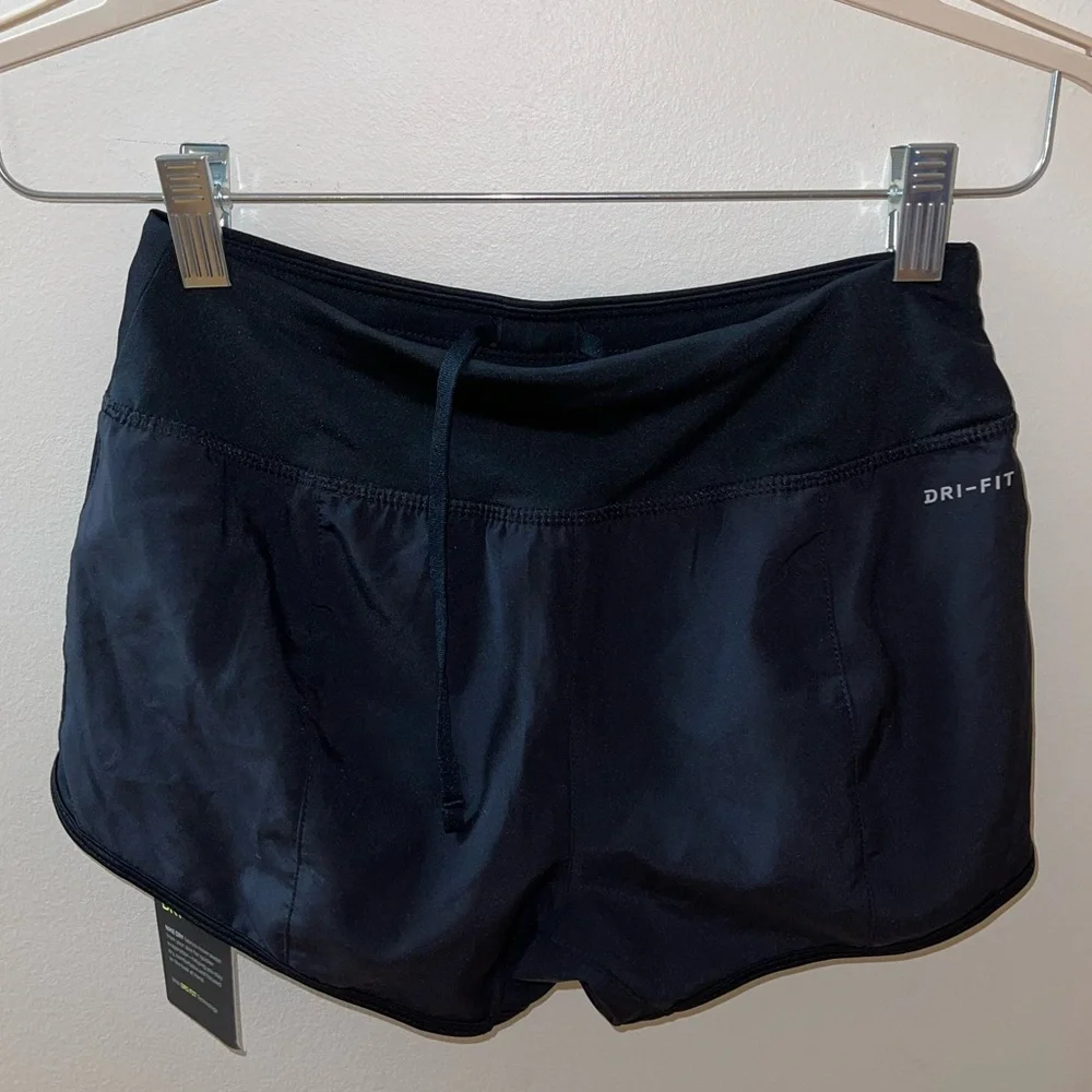 Nike running shorts Size XS - Picture 2 of 4